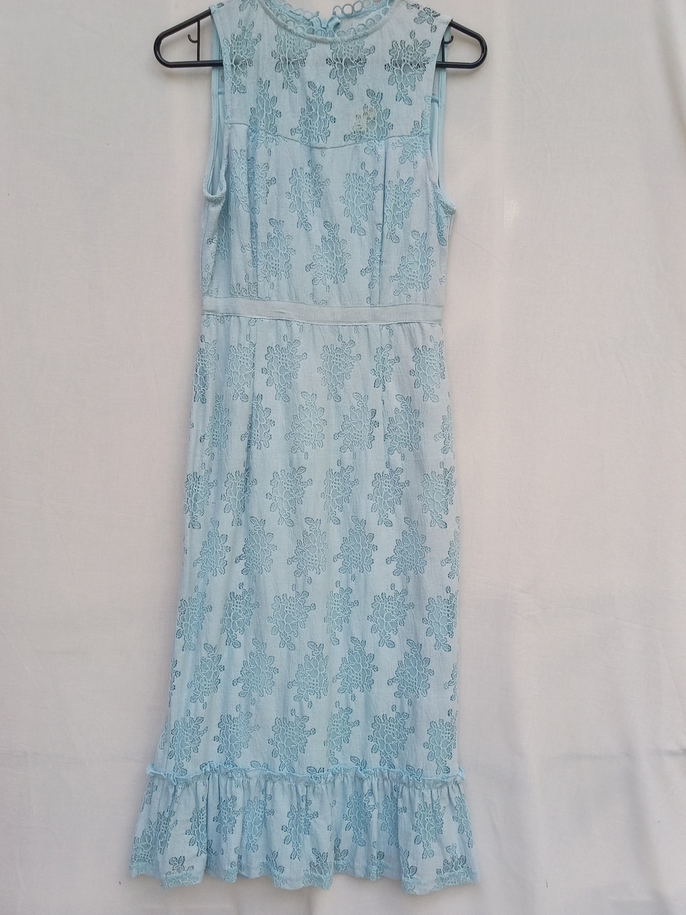 miami Light Blue Lace Midi Dress